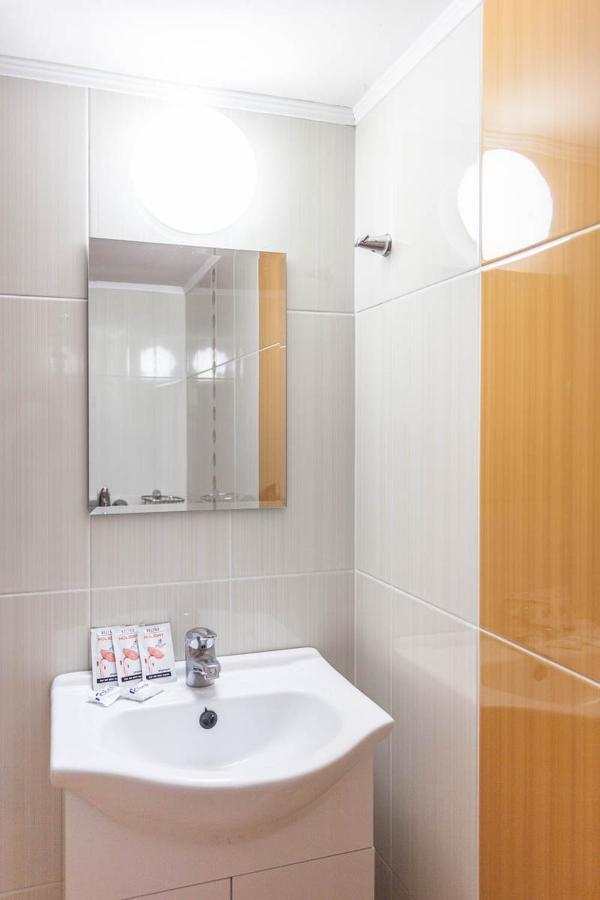 Hotel Central Point Szófia Kültér fotó