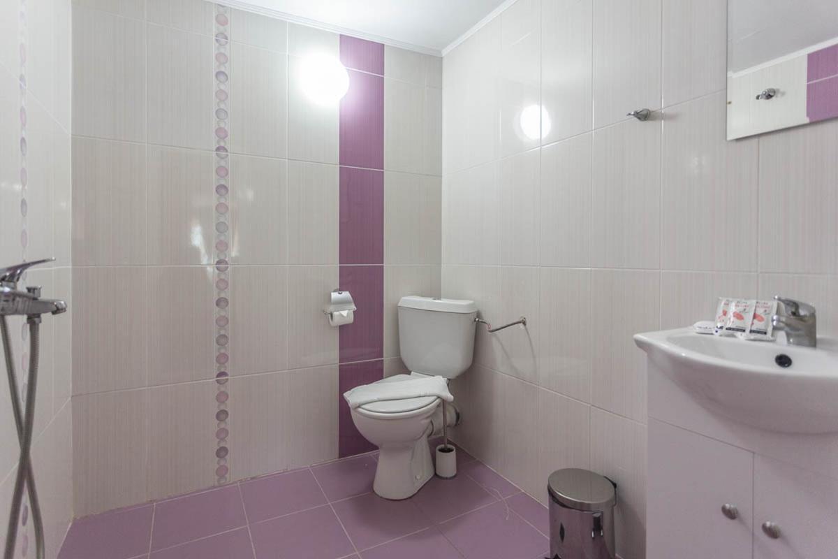 Hotel Central Point Szófia Kültér fotó