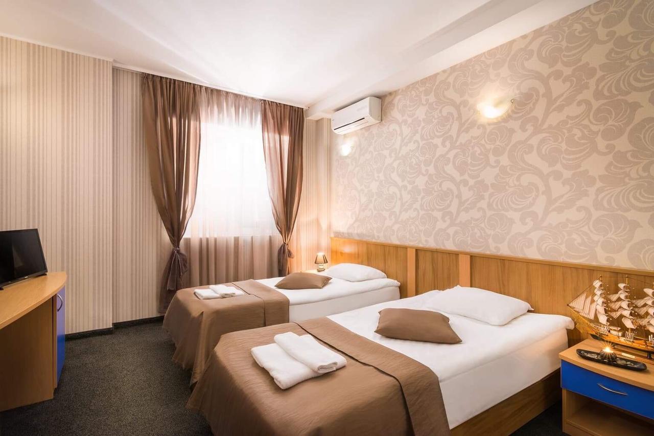 Hotel Central Point Szófia Kültér fotó